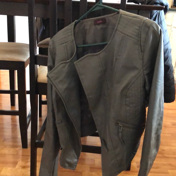 Jacket - Picture 2 of 3